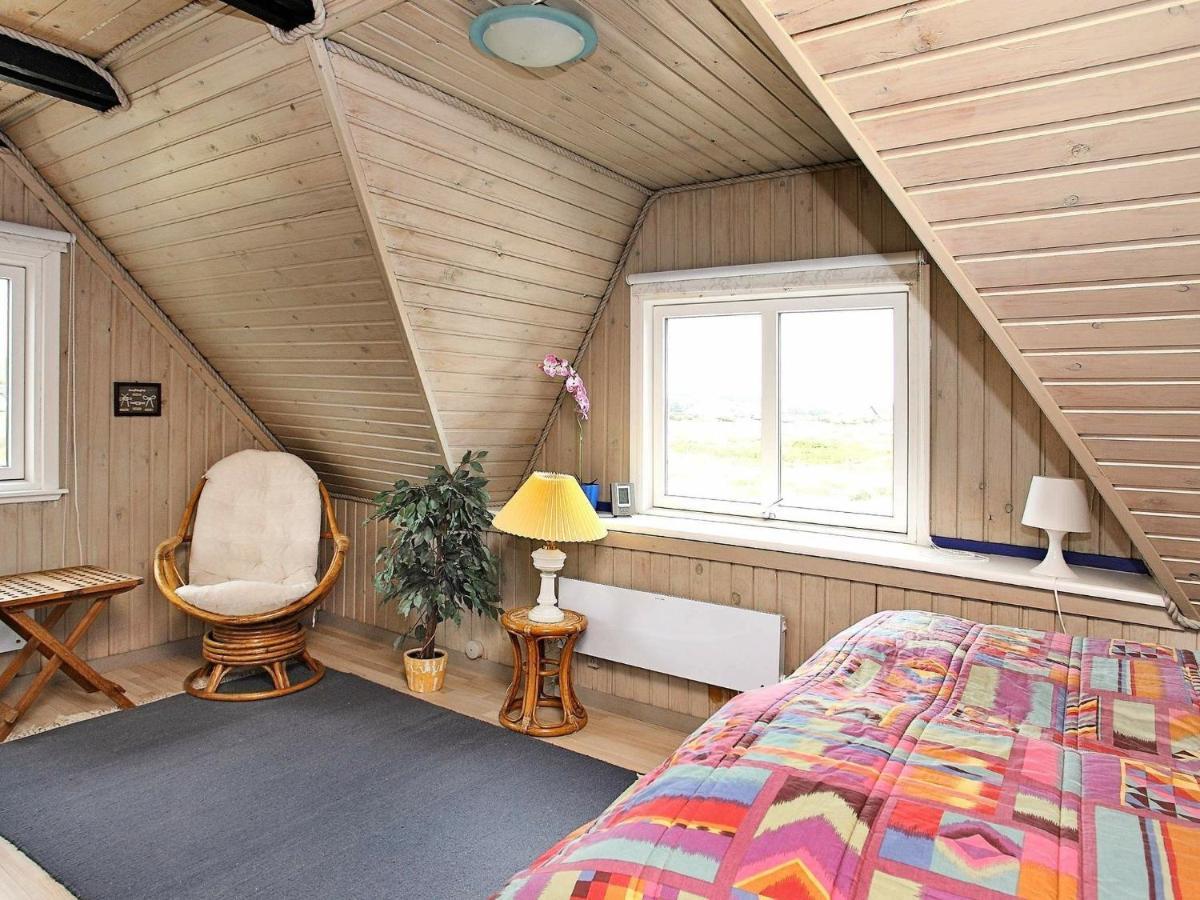 6 Person Holiday Home In Блокхус Номер фото